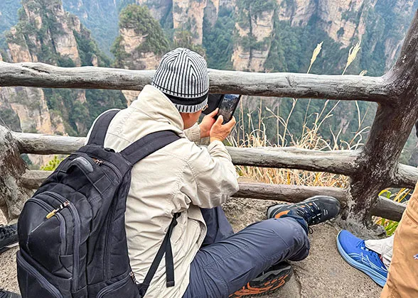 Record Spectacular View of Yuanjiajie