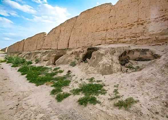 Preliminary rammed earth Great Wall