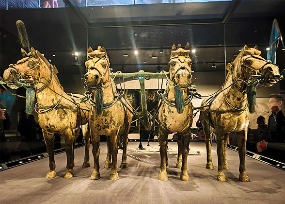 Bronze Chariot and Horses for Emperor's Inspection