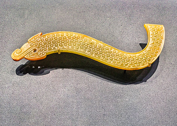 Jade in Dragon Shape