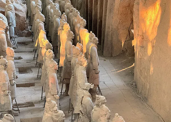Terracotta Warriors without Helmets