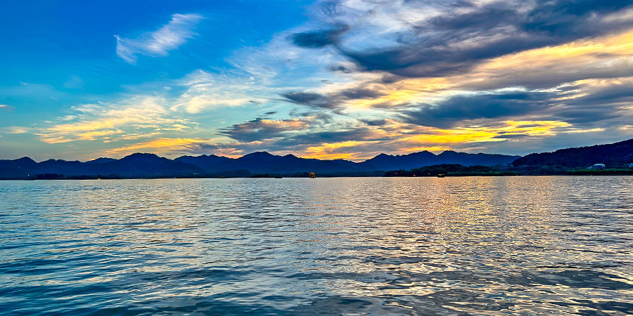 Morning Glow in Wuhan East Lake