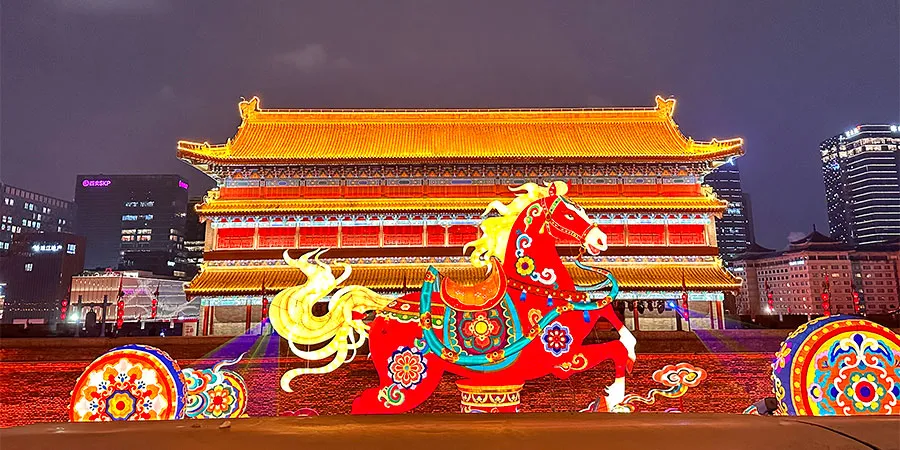 Large Horse Lantern in South Gate Barbican