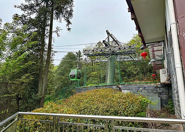 Flying Cable Car at Yangjiajie