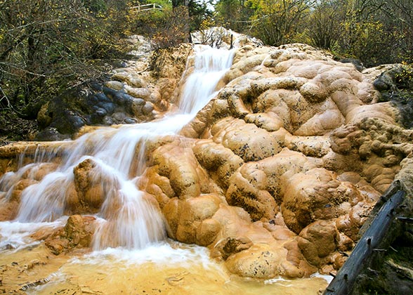 Mounigou Valley