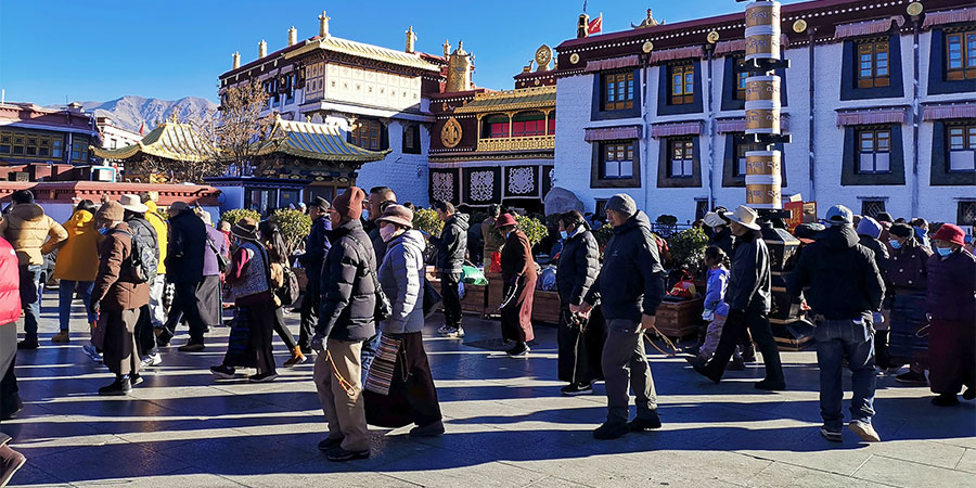 Crowded Barkhor Street during the Tibetan New Year Crowded Barkhor Street during the Tibetan New Year