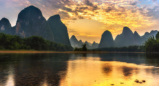 Li River Cruise Tickets Booking Online in English, Transfer to Dock