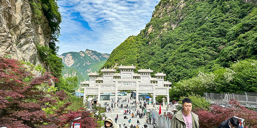 Autumn Foliage of Mount Huashan