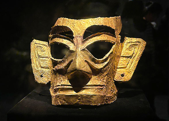 Gold Mask in Sanxingdui Museum