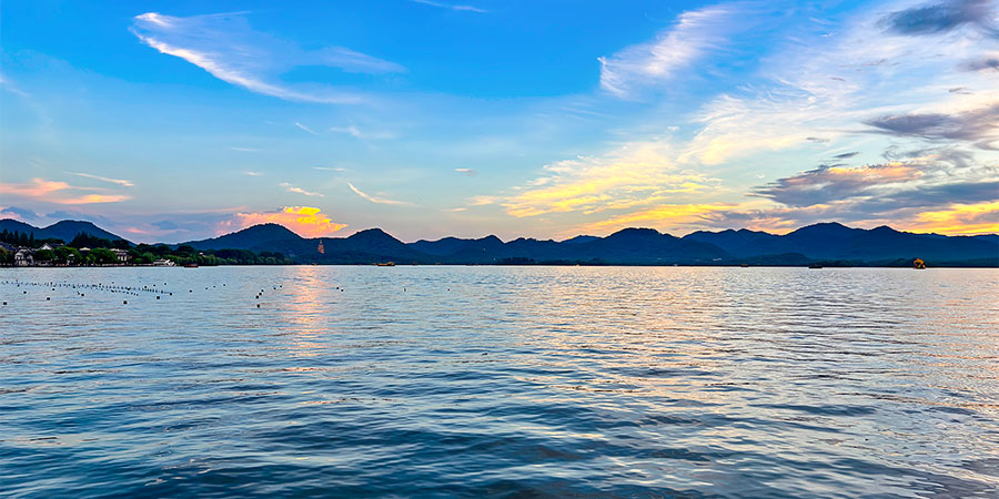 Taihu Lake