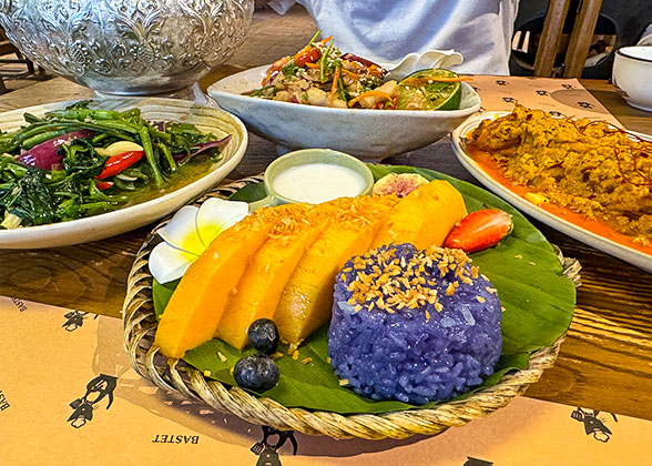 Xishuangbanna Local Cuisine Xishuangbanna Local Cuisine
