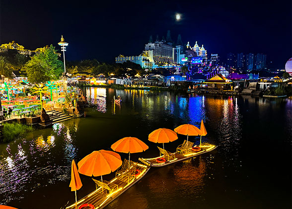 Lovely Night View in October Lovely Night View in October