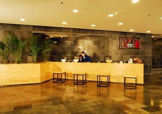 Lobby Lobby